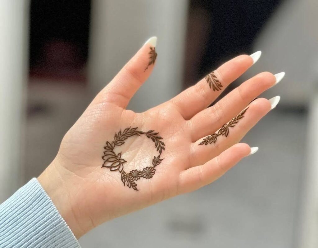Front Hand Simple Mehndi Design