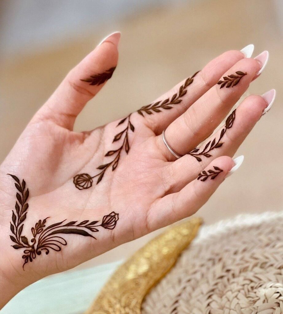 Front Hand Simple Mehndi Design