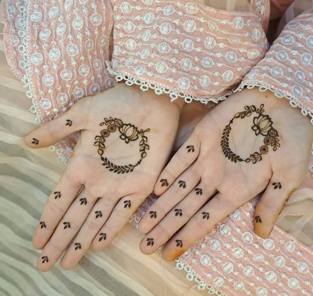 Front Hand Simple Mehndi Design