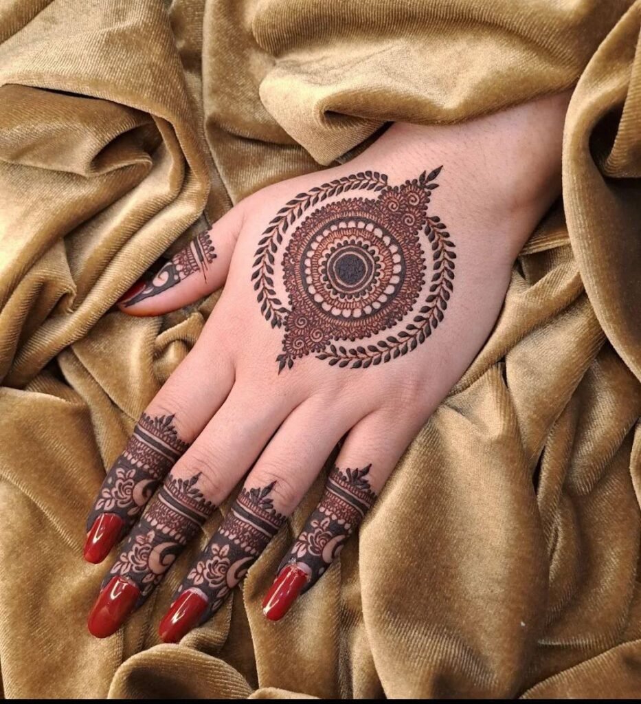 Front Hand Simple Mehndi Design