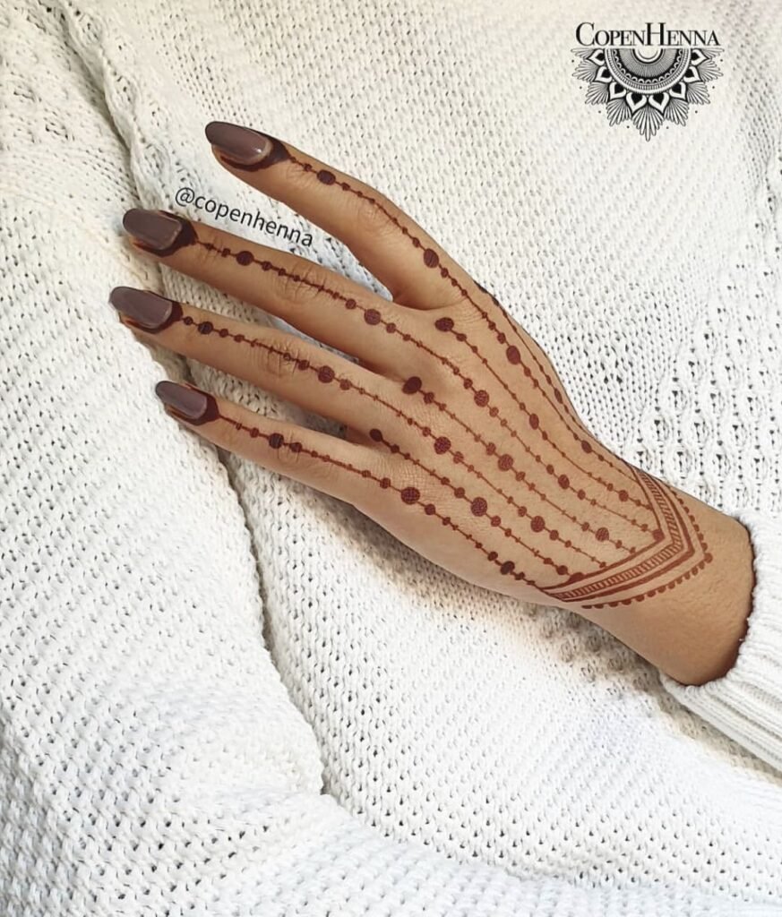 Simple Finger Mehndi Design