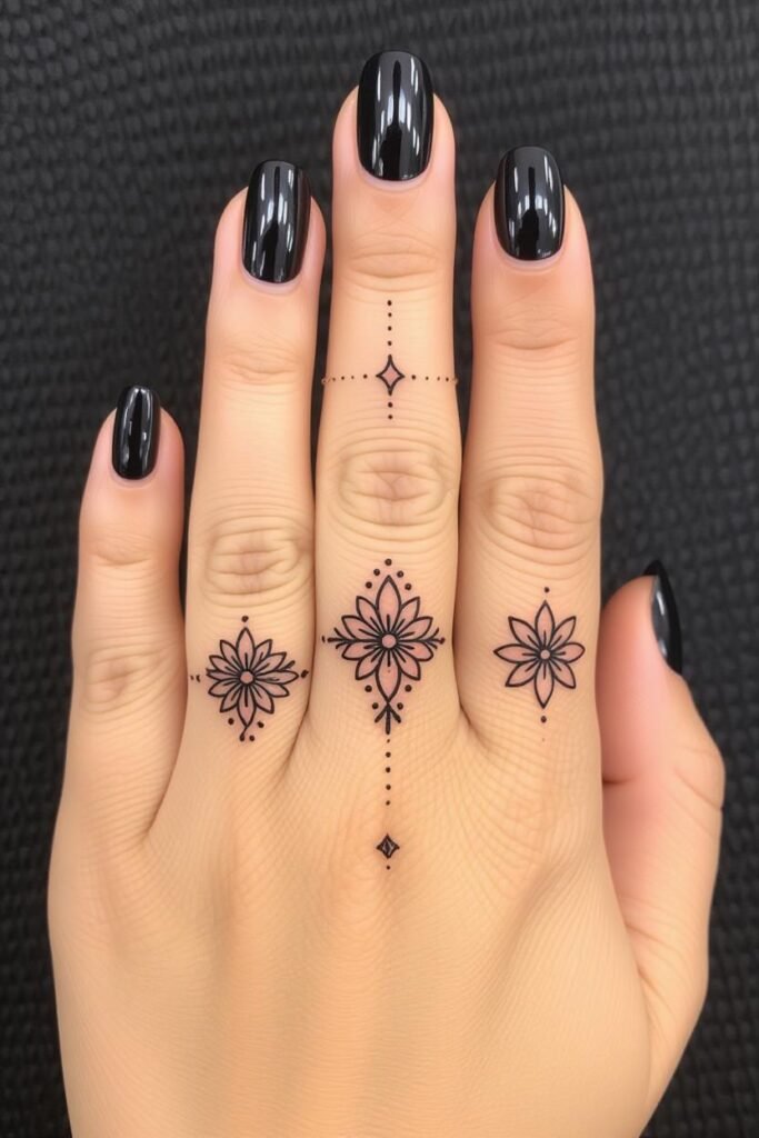 Simple Finger Mehndi Design